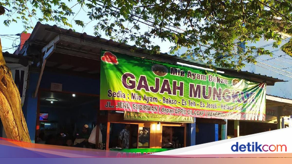 Gajah Mungkur: Rasa Legendaris yang Menghujam Jiwa Cilacap